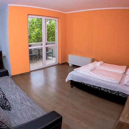 בית הארחה Centrum Apartman