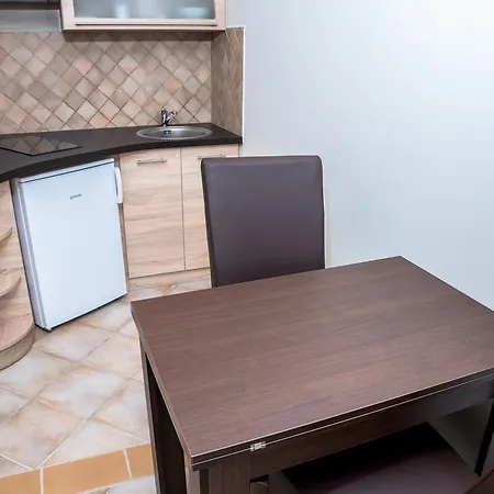 בית הארחה Centrum Apartman *