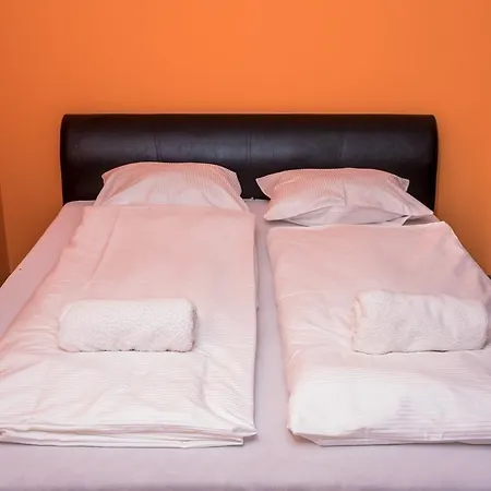 בית הארחה Centrum Apartman *
