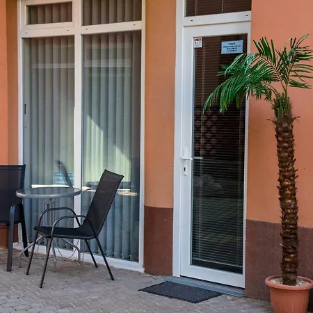 בית הארחה Centrum Apartman *