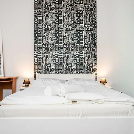 בית הארחה Centrum Apartman
